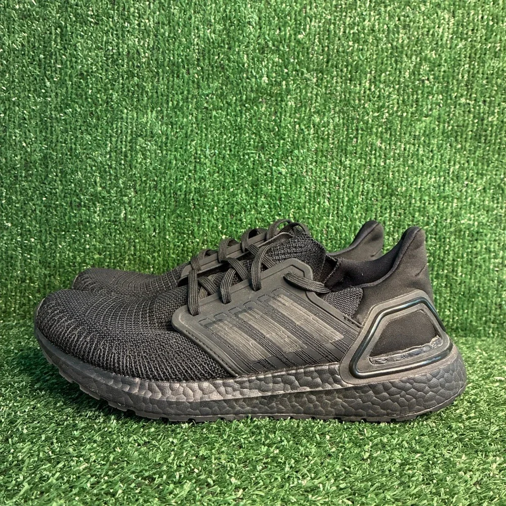 Adidas Ultraboost 20 EG0691 Primeknit Athletic Sneakers Triple Black Mens Size 8